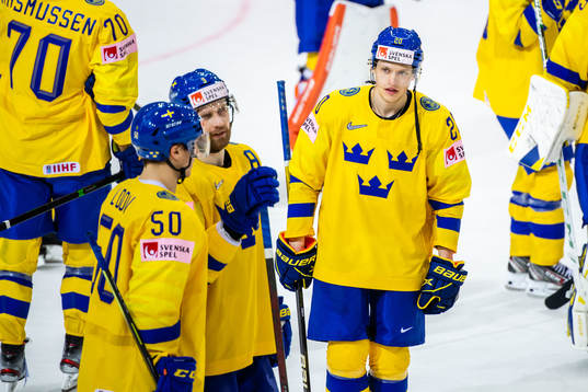 Lawrence Pilut of Sweden looks dejected