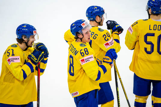 Victor Olofsson of Sweden looks dejected