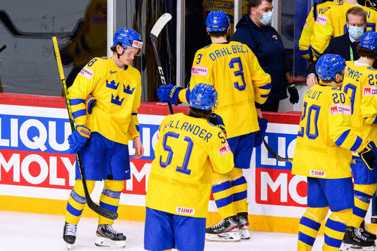 Victor Olofsson of Sweden looks dejected