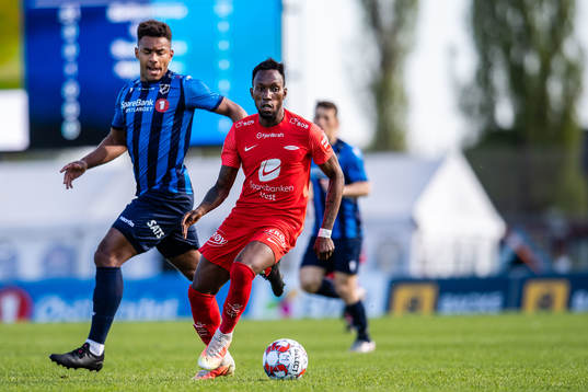 Sammy Skytte of Stabæk and Daouda Bamba of Brann