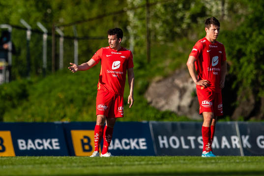 Vegard Forren and Mathias Knutsen Rasmussen of Brann looks