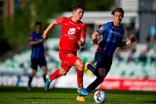 Mathias Knutsen Rasmussen of Brann and Markus Solbakken of