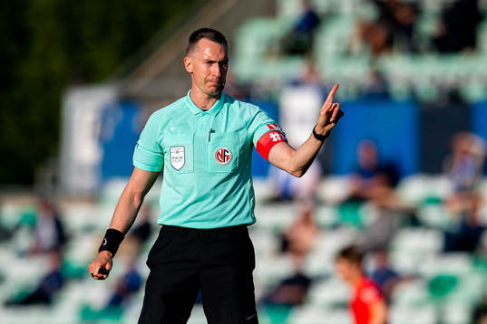 Marius Hansen Grøtta, referee