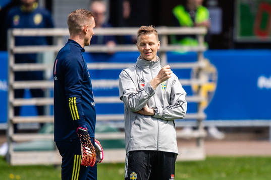 Goalkeeper Robin Olsen and goalkeeper coach Maths Elfvendal