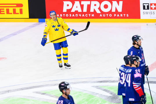 Pär Lindholm of Sweden
