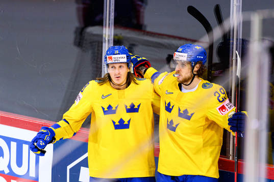 Marcus Sörensen and Mario Kempe of Sweden celebrate the