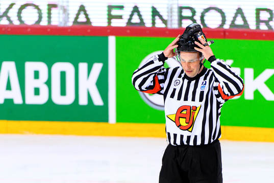 Referee Andris Ansons