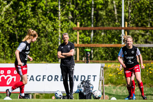 Leif Nordli, head coach of Fart