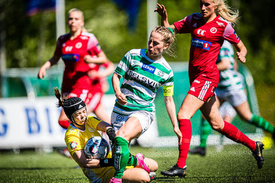 Idun-Kristine Jørgensen of Fart and Sara Margrethe Hoftun