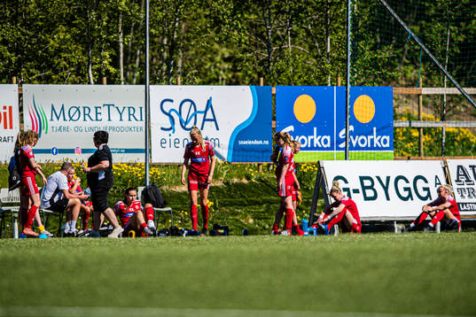 Players of Fart looks dejected