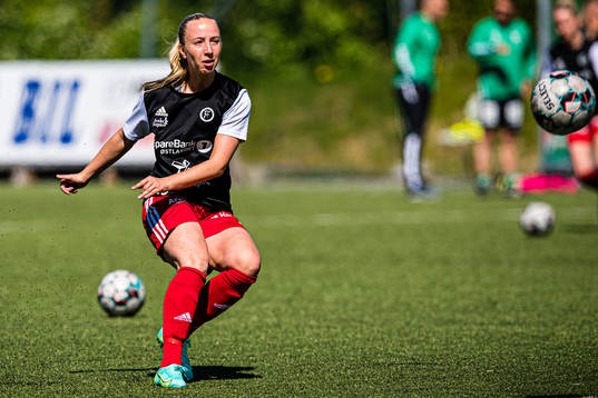 Silje Kittilsen of Fart warms up