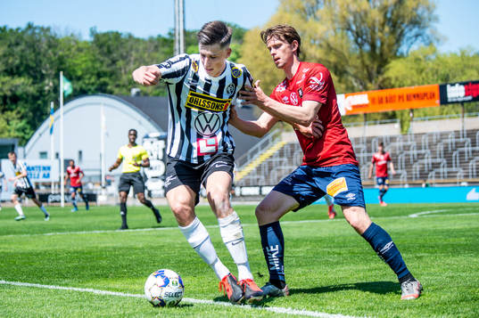 Bläddra bland fler bilder av Fotboll, Superettan, Landskrona - Örgryte