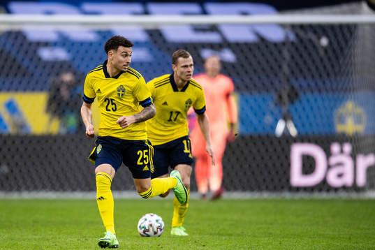Jordan Larsson and Viktor Claesson of Sweden