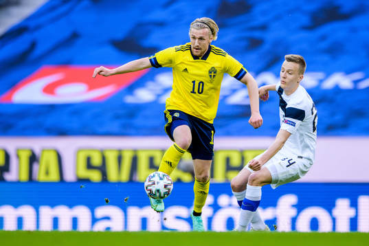 Emil Forsberg of Sweden and Robert Ivanov of Finland