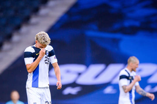 Onni Valakari of Finland looks dejected