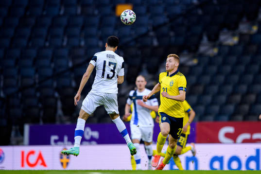Pyry Soiri of Finland and Dejan Kulusevski of Sweden