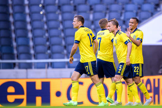 Emil Forsberg, Pierre Bengtsson , Viktor Claesson and Robin
