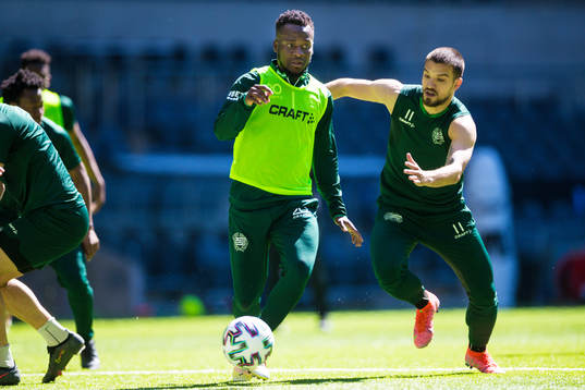 David Accam och Vladimir Rodic