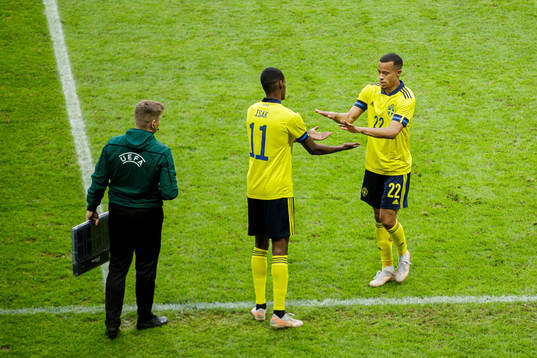 Alexander Isak is substituted for Robin Quaison of Sweden