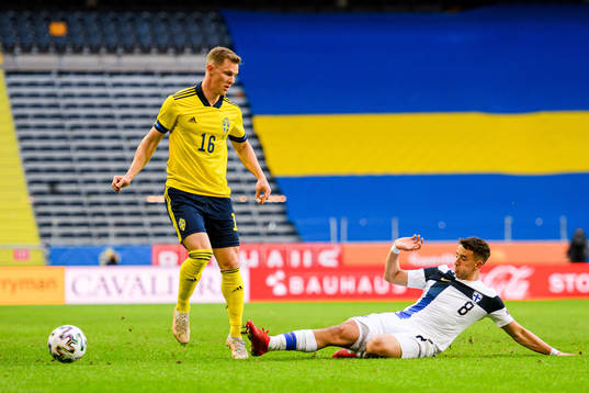 Emil Krafth of Sweden and Jasin Assehnoun of Finland