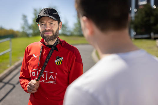 Häckens tränare Andreas Alm
