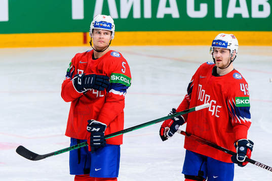Erlend Lesund and Christian Kåsastul of Norway