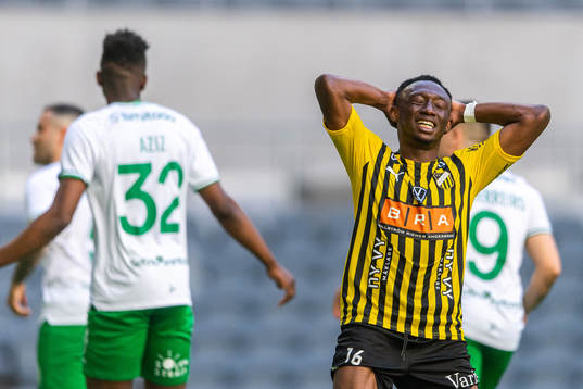 Häckens Benie Adama Traore deppar