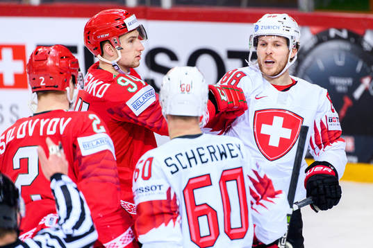 Vladislav Yeryomenko of Belarus and Christoph Bertschy of