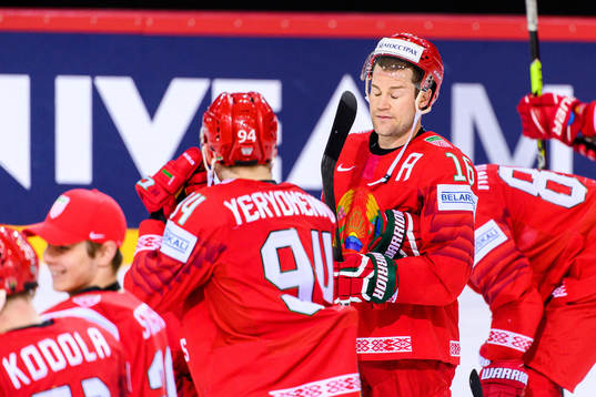 Geoff Platt of Belarus looks dejected