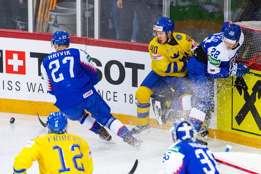 Marek Hrivik and Samuel Knazko of Slovakia against Andreas