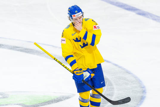 Victor Olofsson of Sweden looks dejected