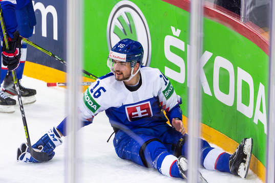 Robert Lantosi of Slovakia in pain