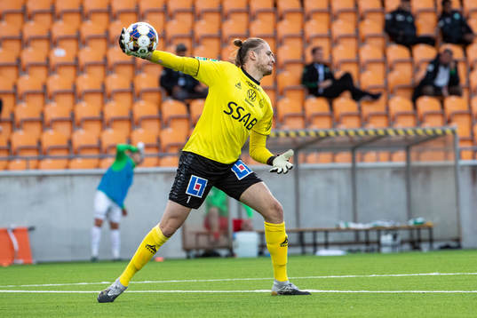 Brages målvakt Adrian Engdahl