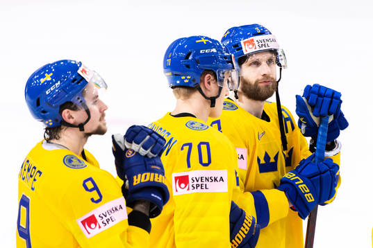 Klas Dahlbeck of Sweden looks dejected