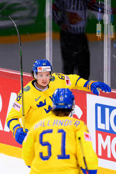 Victor Olofsson of Sweden celebrates the 2-2 goal