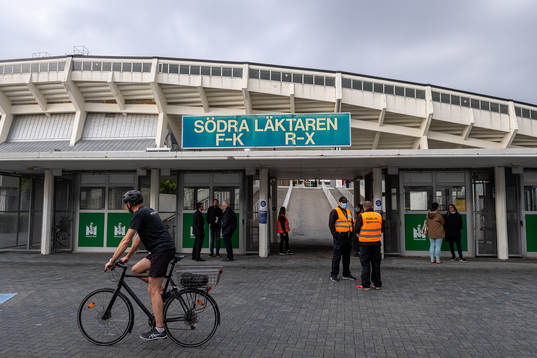 Publikinsläppet på Malmö Stadion