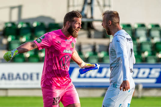 Jönköpings målvakt Frank Pettersson och Fredric Fendrich