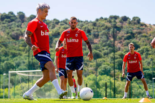Mathias Normann and Aron Dønnum of the Norwegian national
