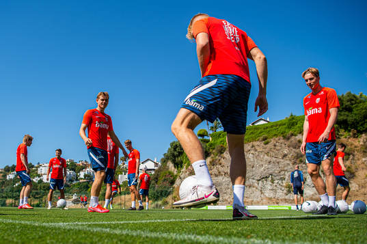 Julian Ryerson and Kristian Thorstvedt of the Norwegian