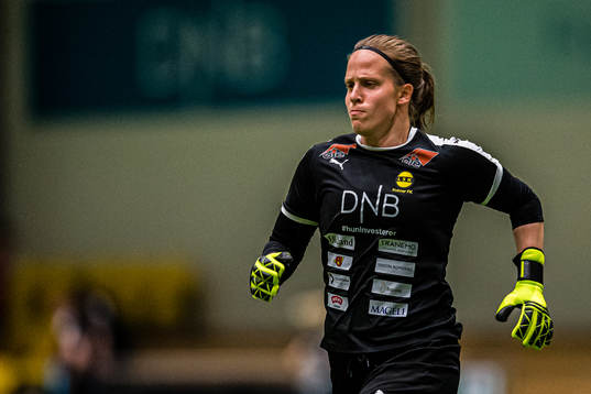 Ida Norstrøm of LSK Kvinner warms up