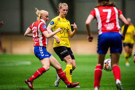 Mille Ivi Christensen of LSK Kvinner