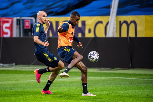 Marcus Danielson and Alexander Isak of the Swedish national