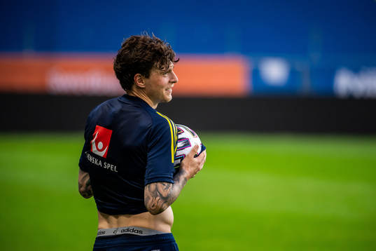 Victor Nilsson Lindelöf of the Swedish national football