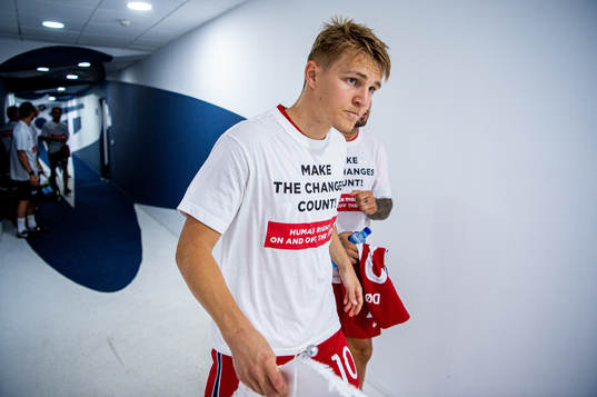 Martin Ødegaard of Norway wearing a t-shirt with the