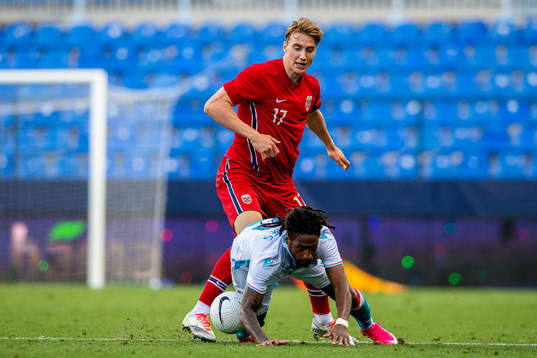 Kristian Thorstvedt of Norway and Gerson Rodrigues of