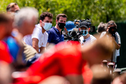 Jesper Mathisen and Magnus Kaslegard of TV 2