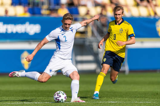 Mikael Almén of Finland and Benjamin Nygren of Sweden