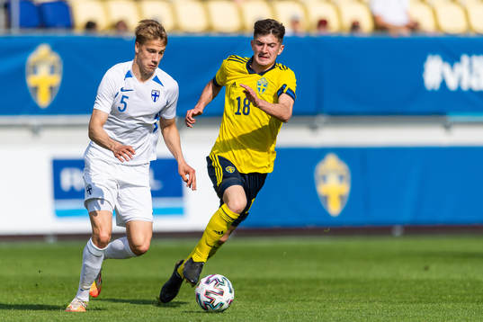 Matias Vainionpää of Finland and Armin Gigovic of Sweden