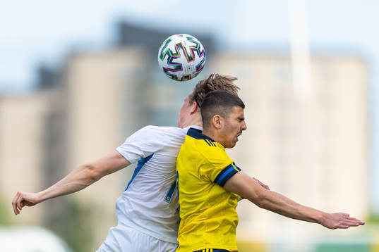 Juho Ojanen of Finland and Hussein Ali of Sweden