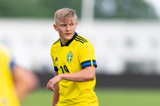 Dennis Collander of Sweden